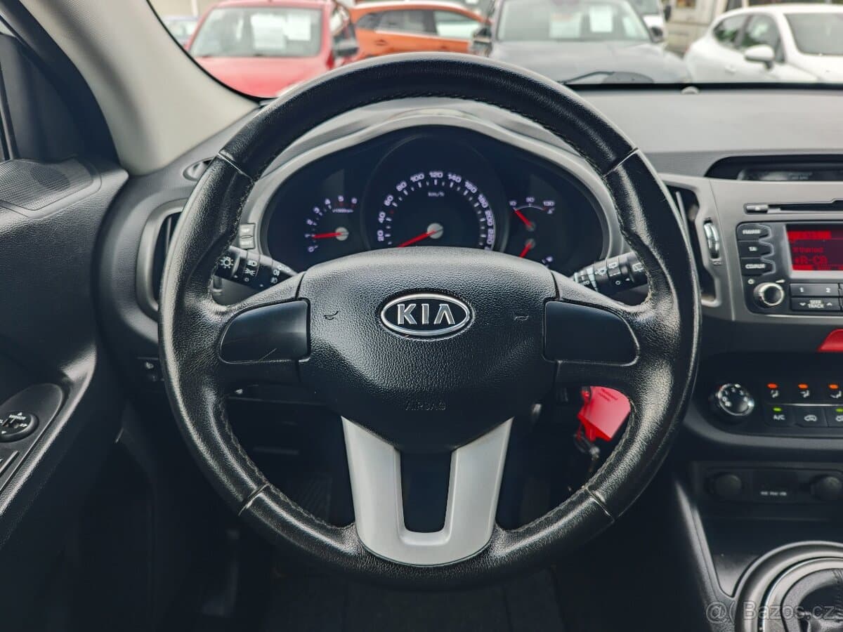 2011 Kia SPORTAGE - 17