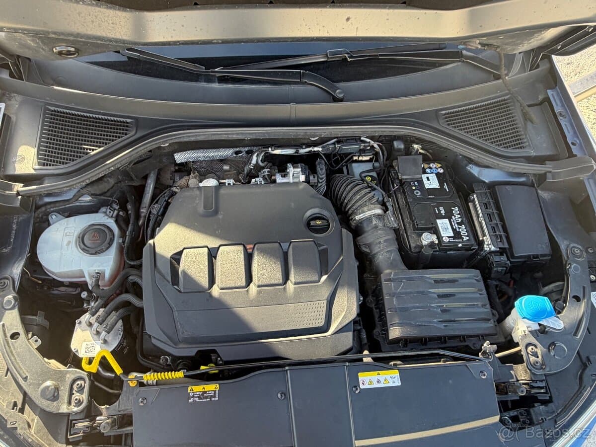 2021 Volkswagen T-ROC - 17