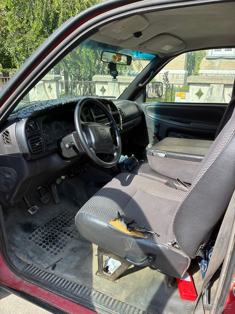 Dodge RAM - 17
