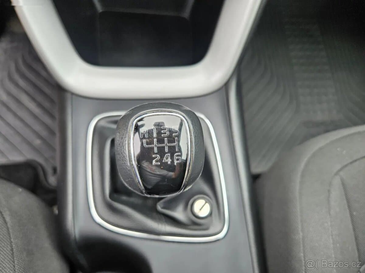 2015 Kia CEE'D - 17