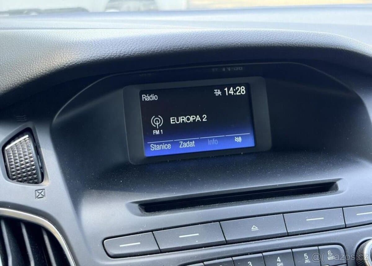 2016 Ford FOCUS - 17