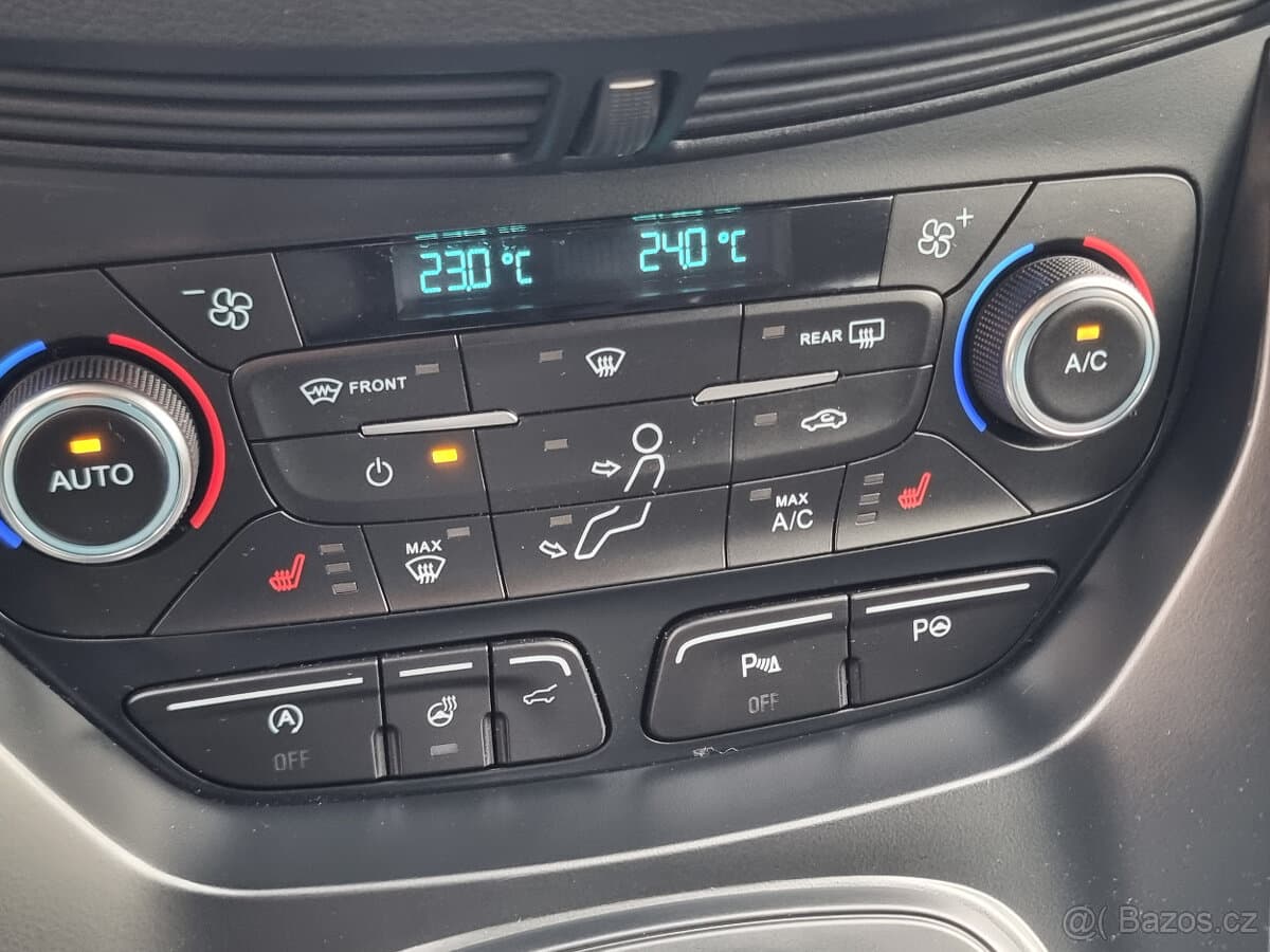 2017 Ford KUGA - 17