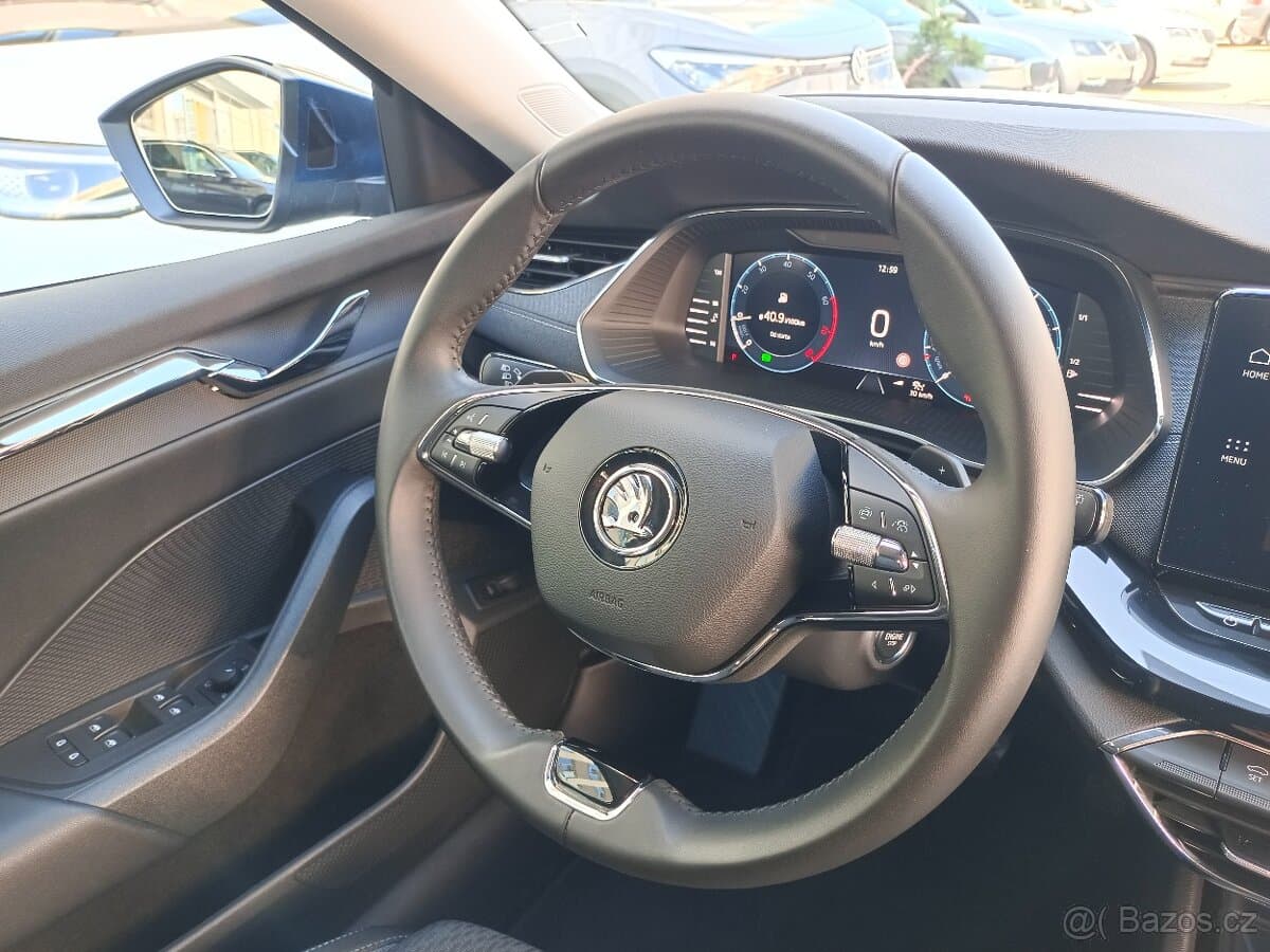 2022 Škoda OCTAVIA - 17