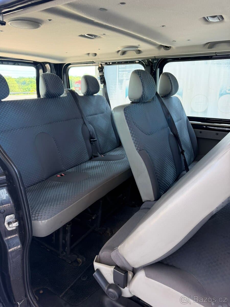 2010 Renault TRAFIC - 17