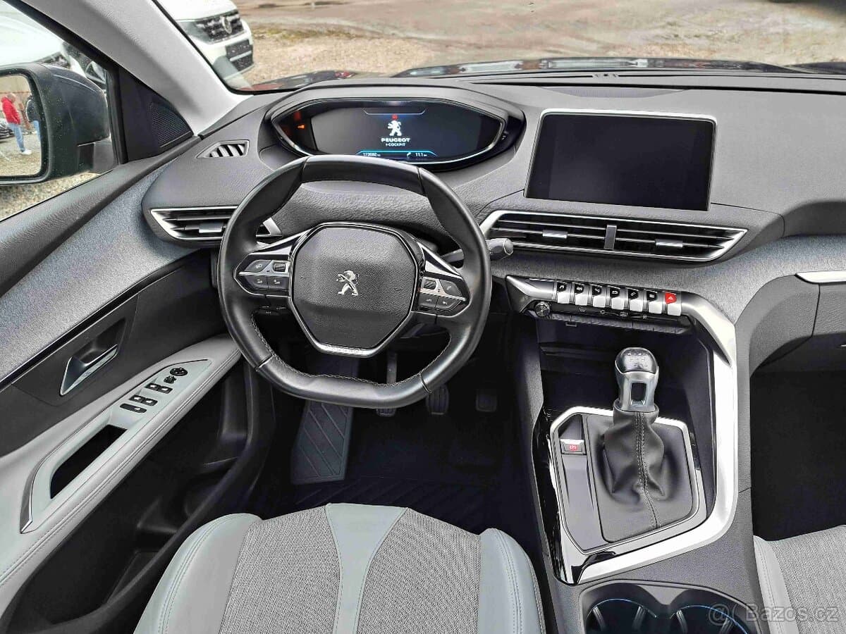 2019 Peugeot 5008 - 17
