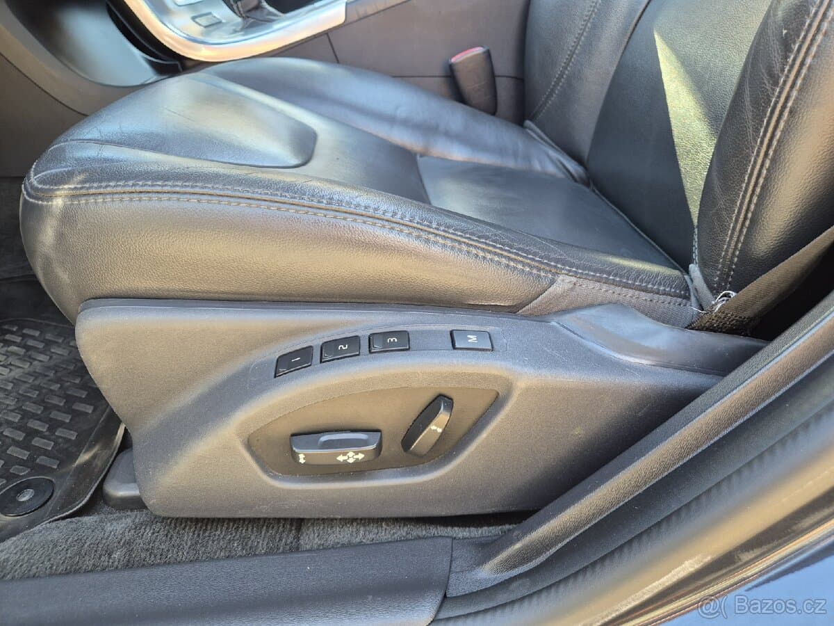 2014 Volvo V60 - 17