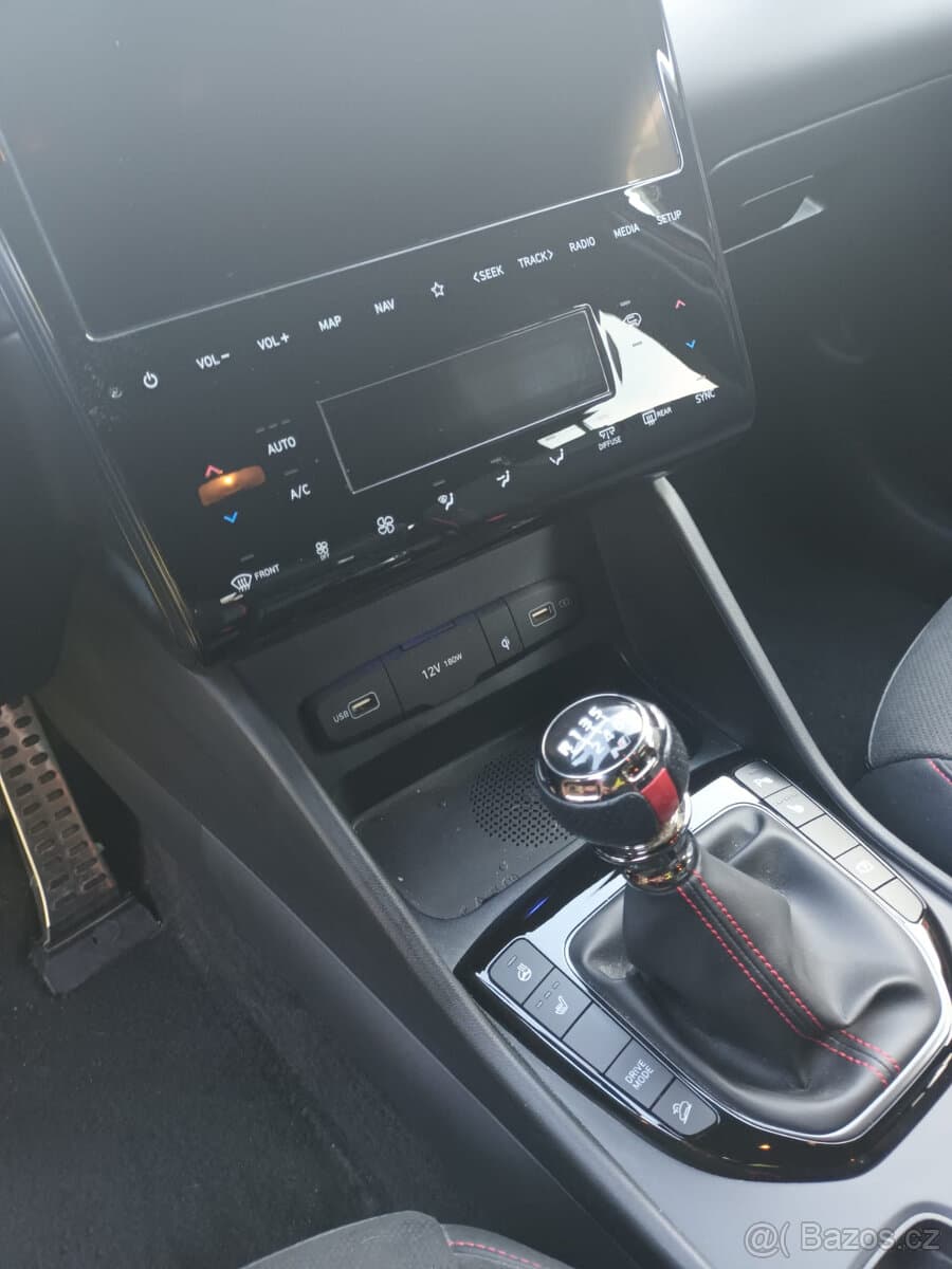 2023 Hyundai TUCSON - 17