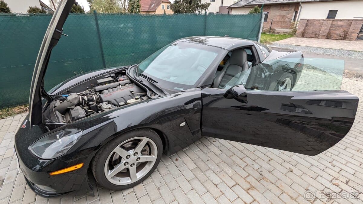 2005 Chevrolet CORVETTE - 17