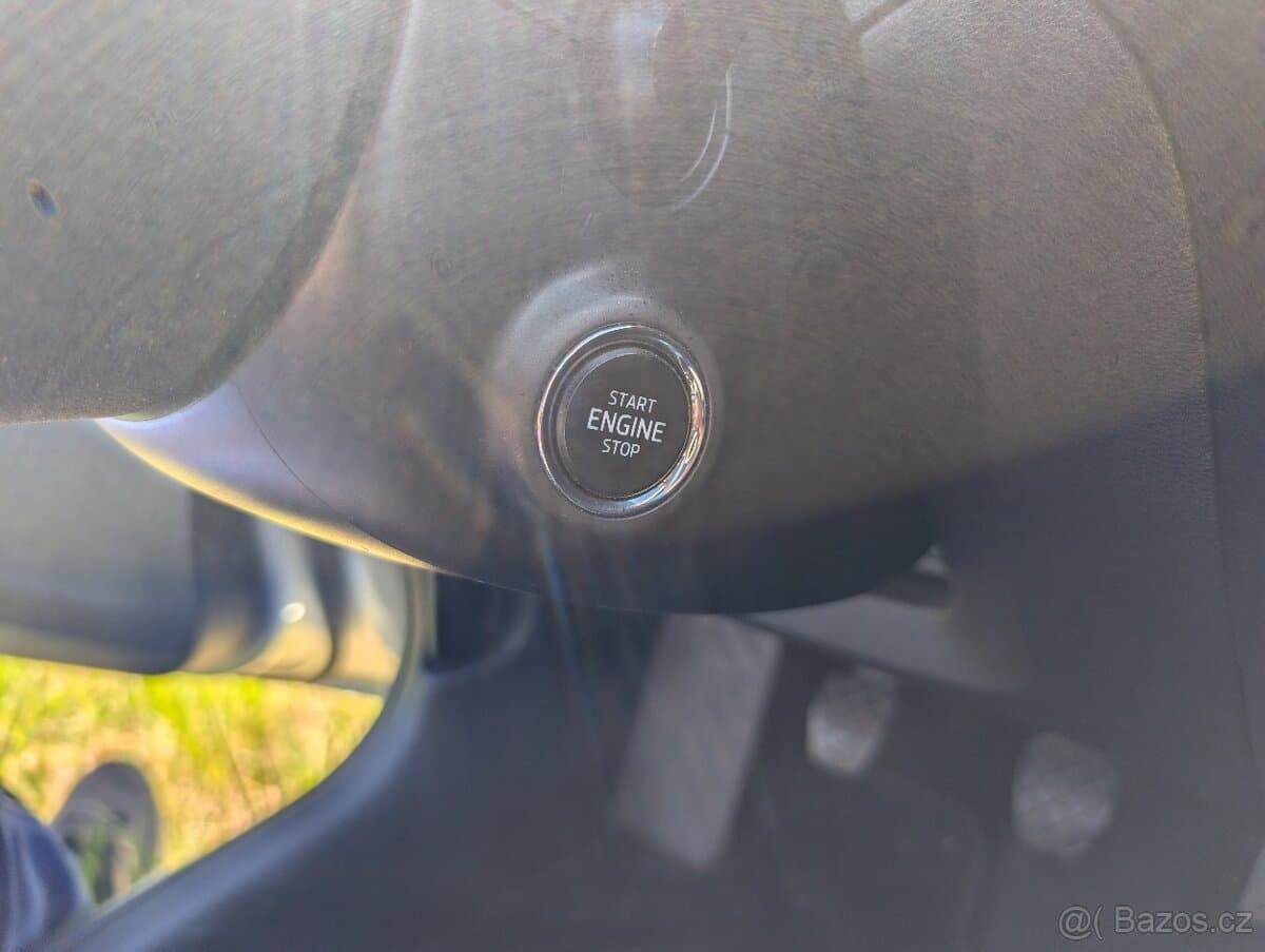 2016 Škoda OCTAVIA - 17