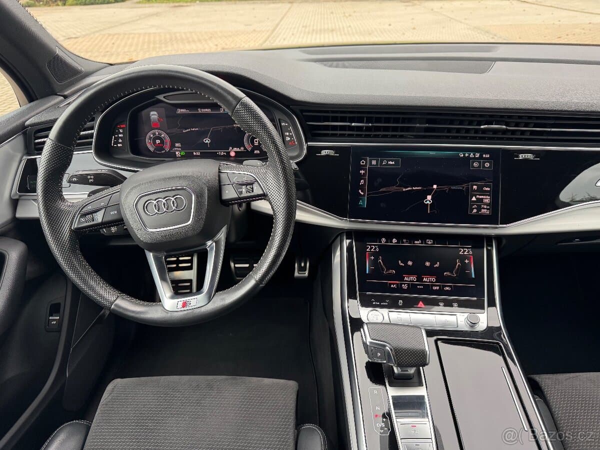 2020 Audi Q7 - 17