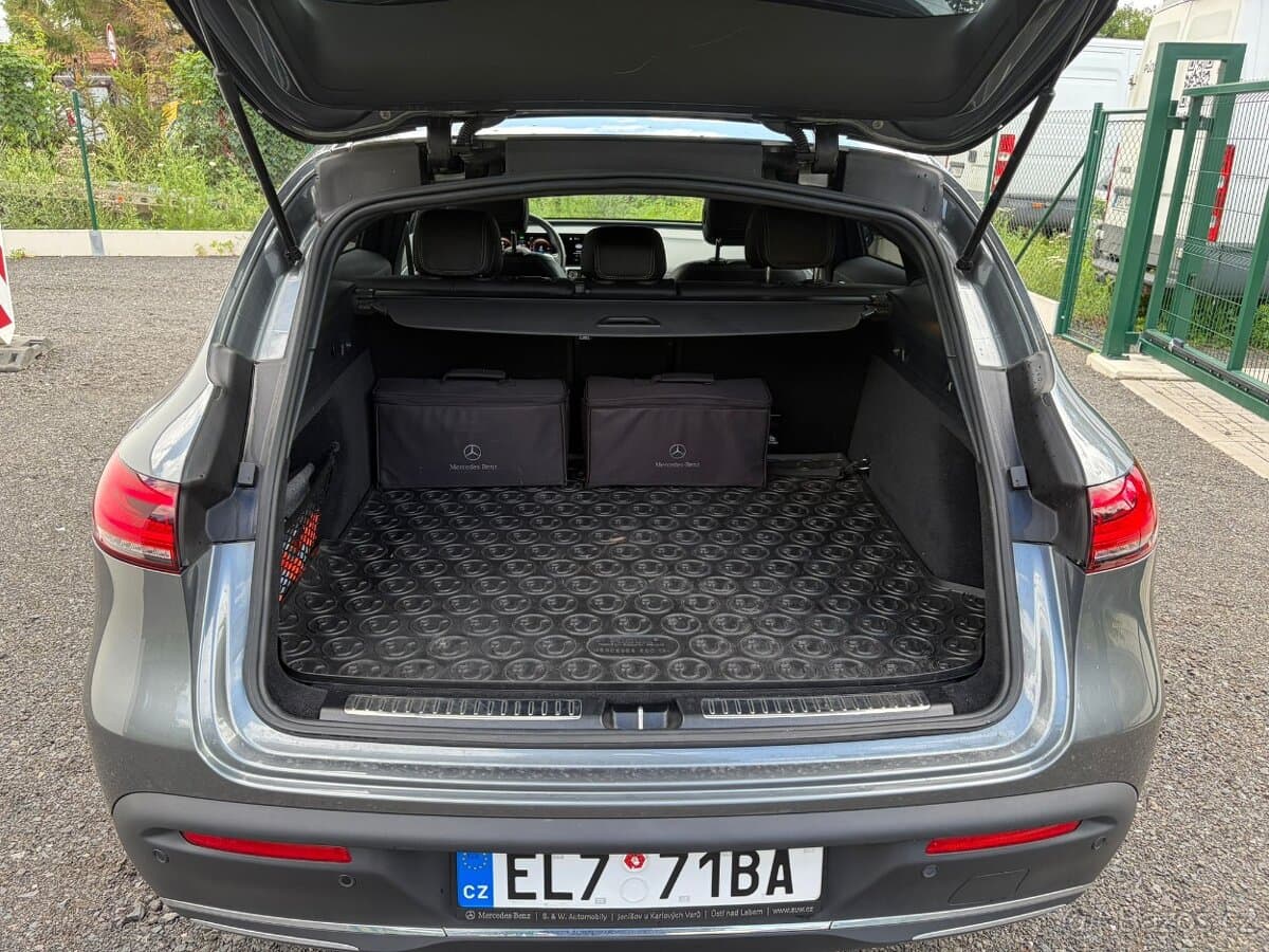 Mercedes-Benz EQC - 17
