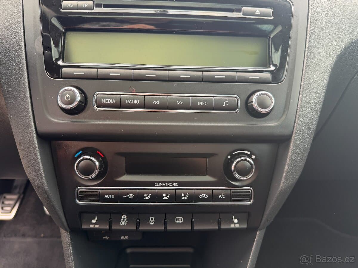 2015 Škoda RAPID - 17