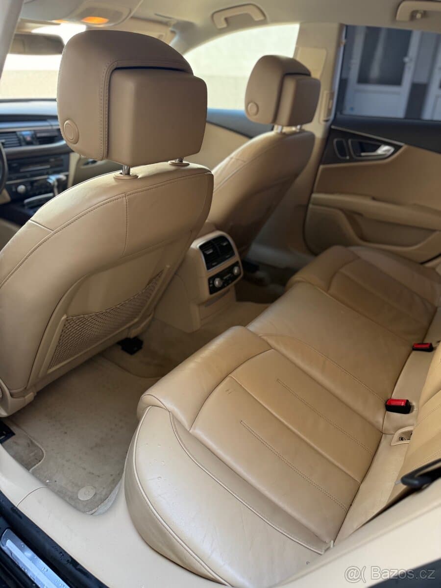 2010 Audi A7 - 17