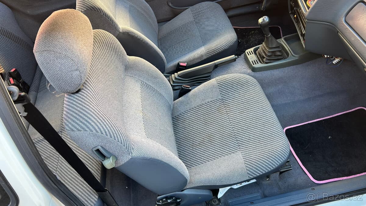 1986 Ford SIERRA - 17