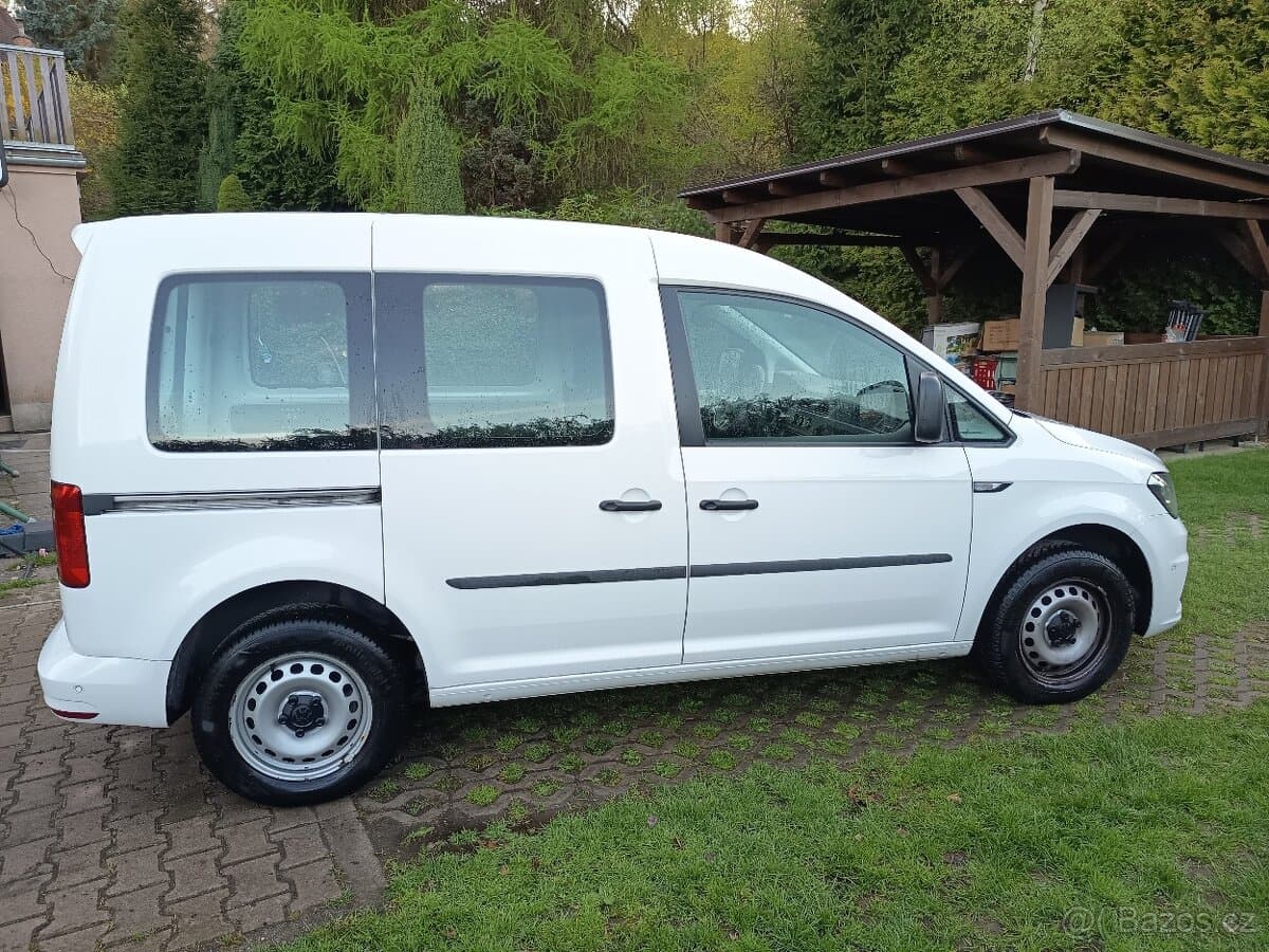 2015 Volkswagen CADDY - 17