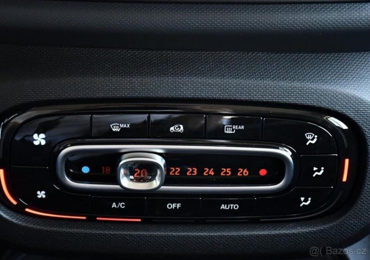 2022 Smart FORTWO - 17