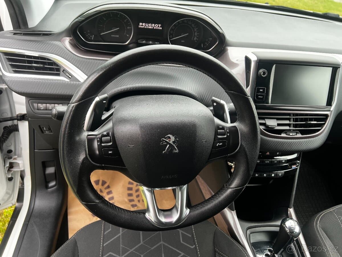 2015 Peugeot 2008 - 17