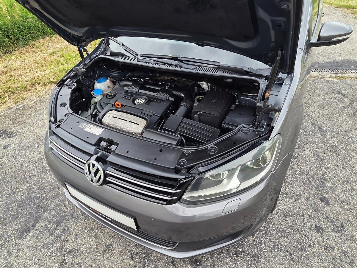 2010 Volkswagen TOURAN - 17