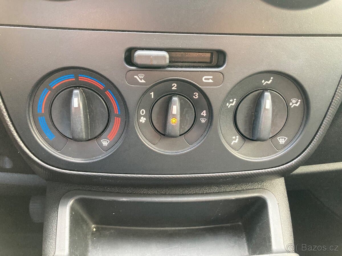 2010 Fiat QUBO - 17