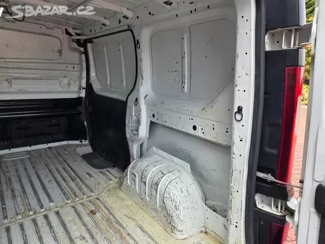 2017 Renault TRAFIC - 17