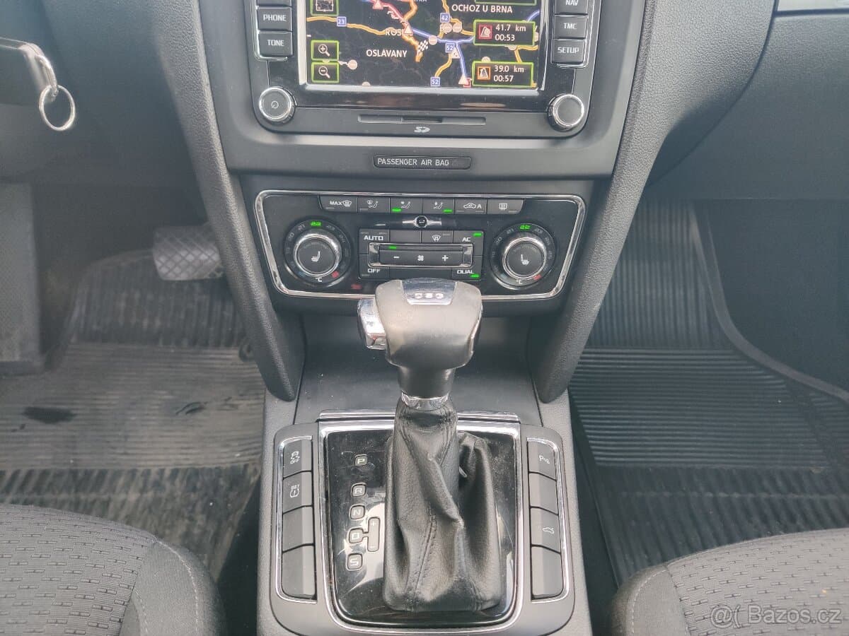 2010 Škoda SUPERB - 17