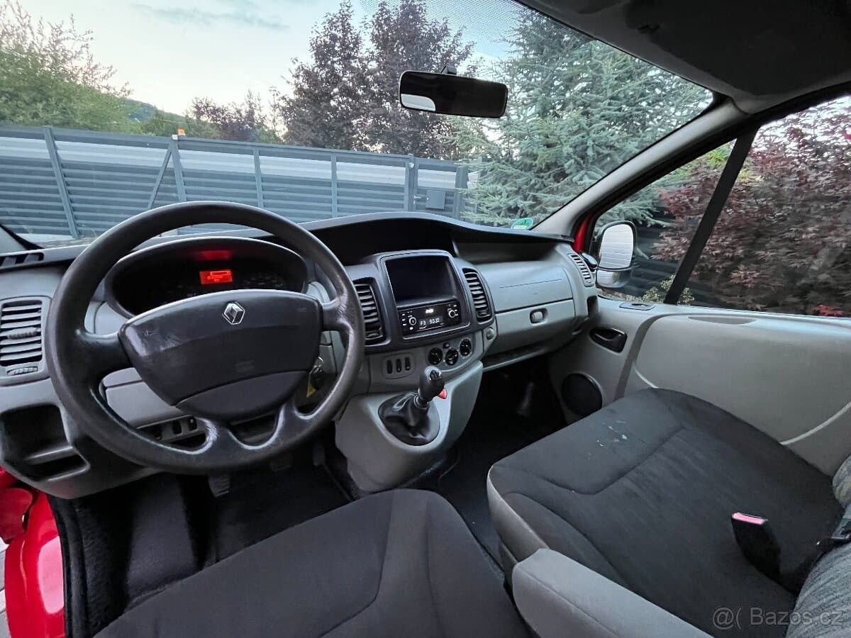 2013 Renault TRAFIC - 17