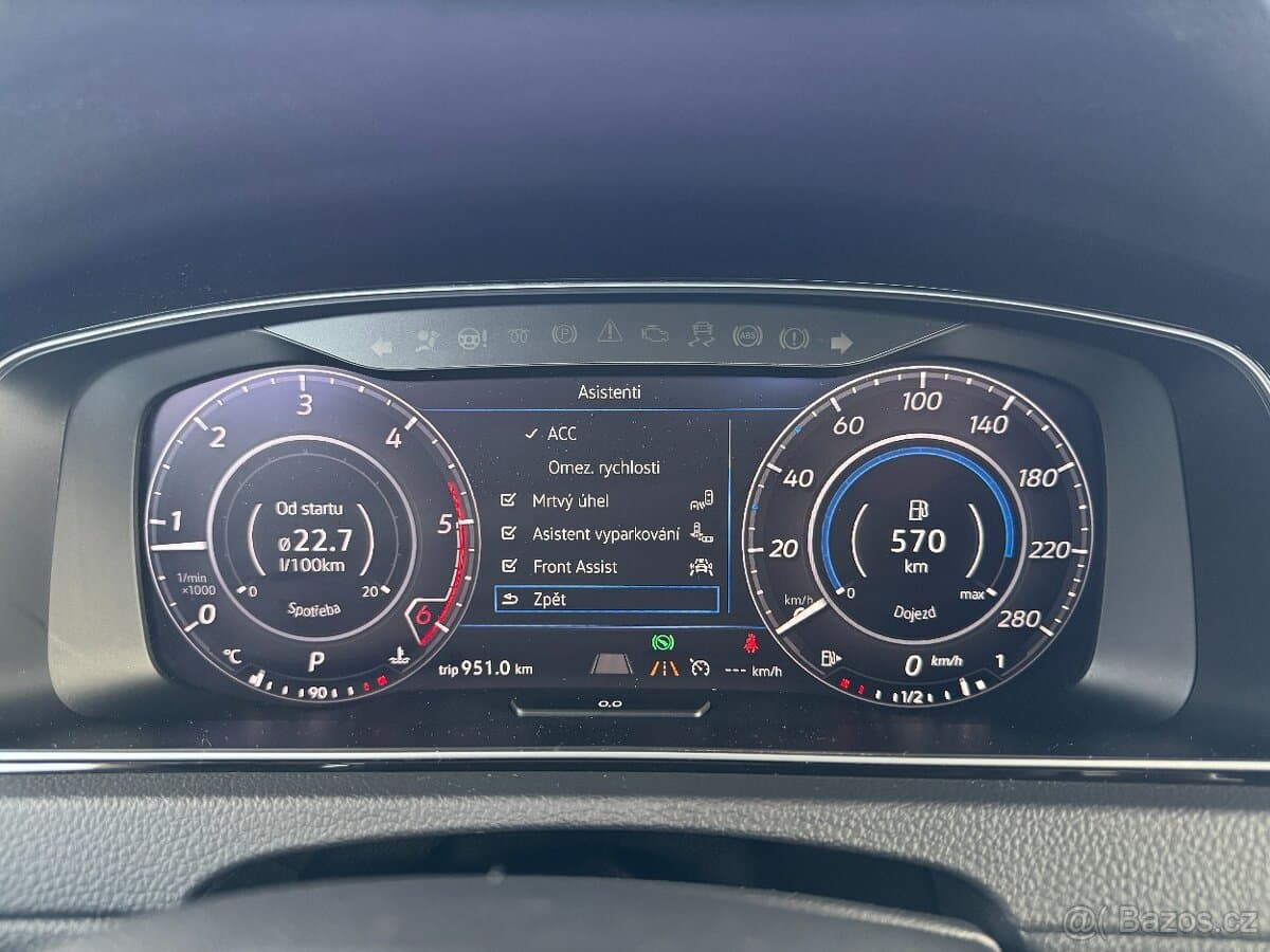 2019 Volkswagen GOLF - 17