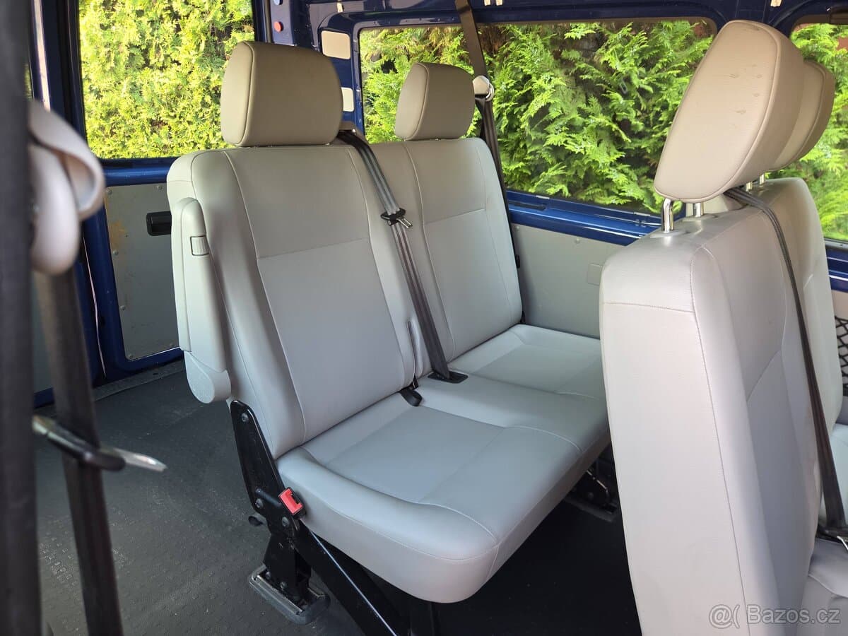 2010 Volkswagen TRANSPORTER - 17