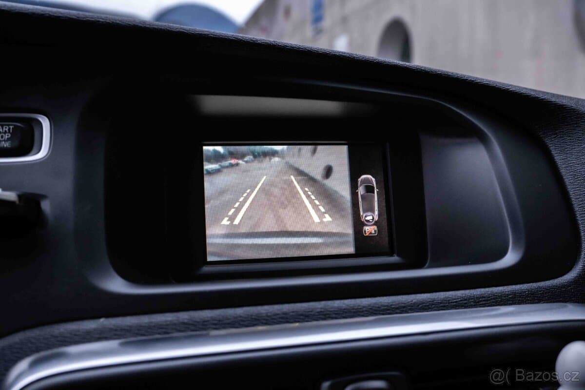 2013 Volvo V40 - 17