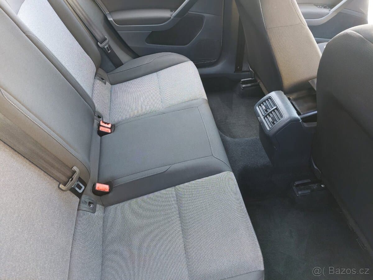 2017 Volkswagen GOLF - 17