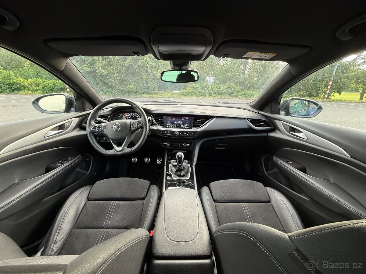 2021 Opel INSIGNIA - 17