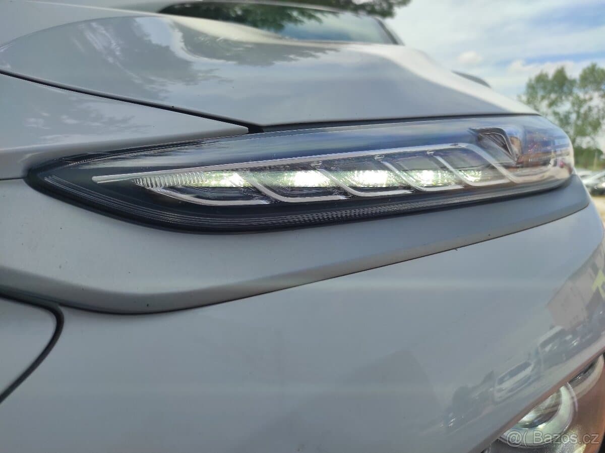 2021 Hyundai KONA - 17