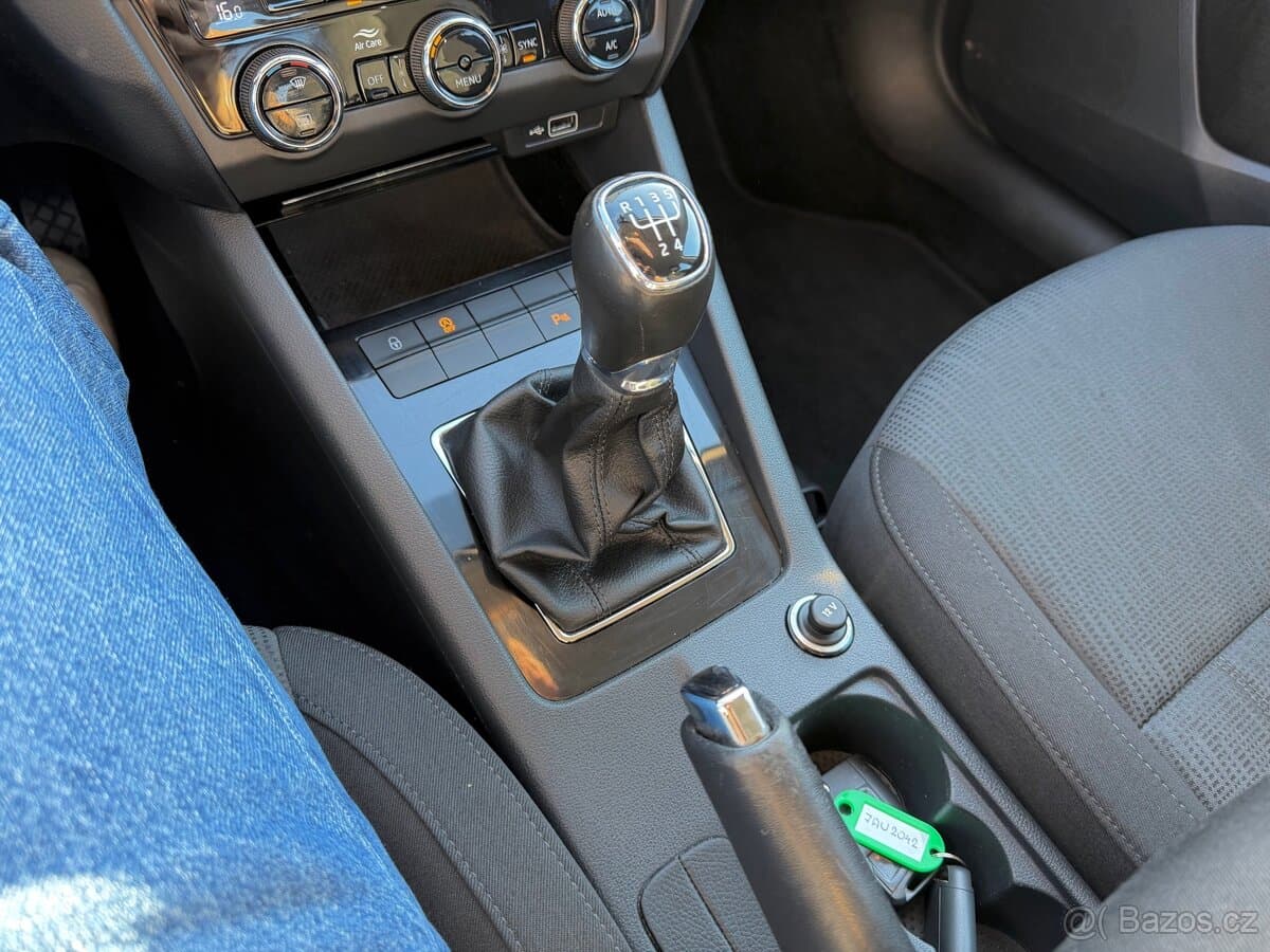 2019 Škoda OCTAVIA - 17