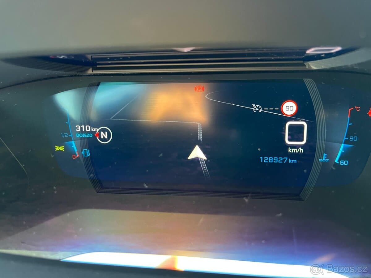 2020 Peugeot 208 - 17