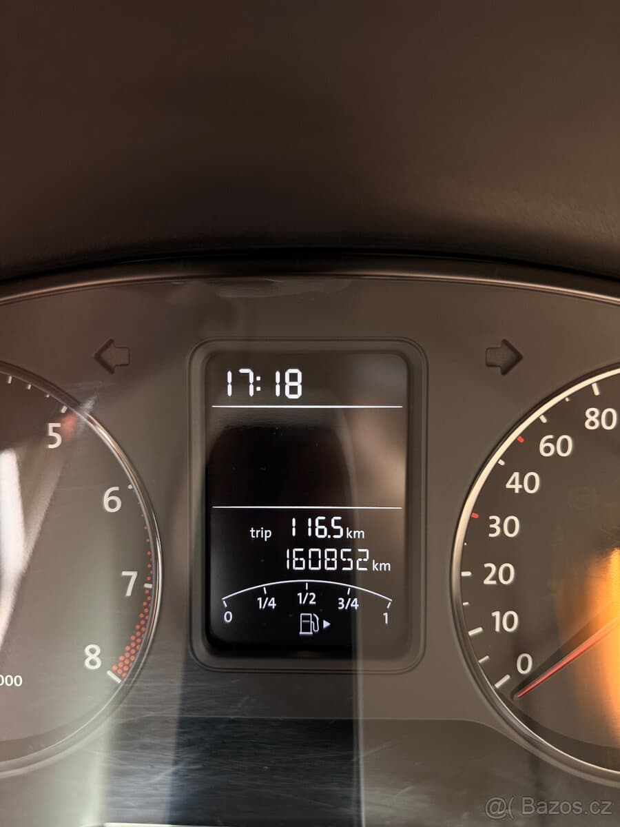 2012 Volkswagen POLO - 17