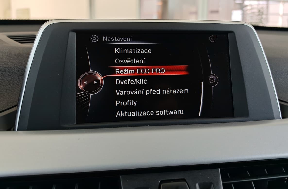 2016 BMW X1 - 17