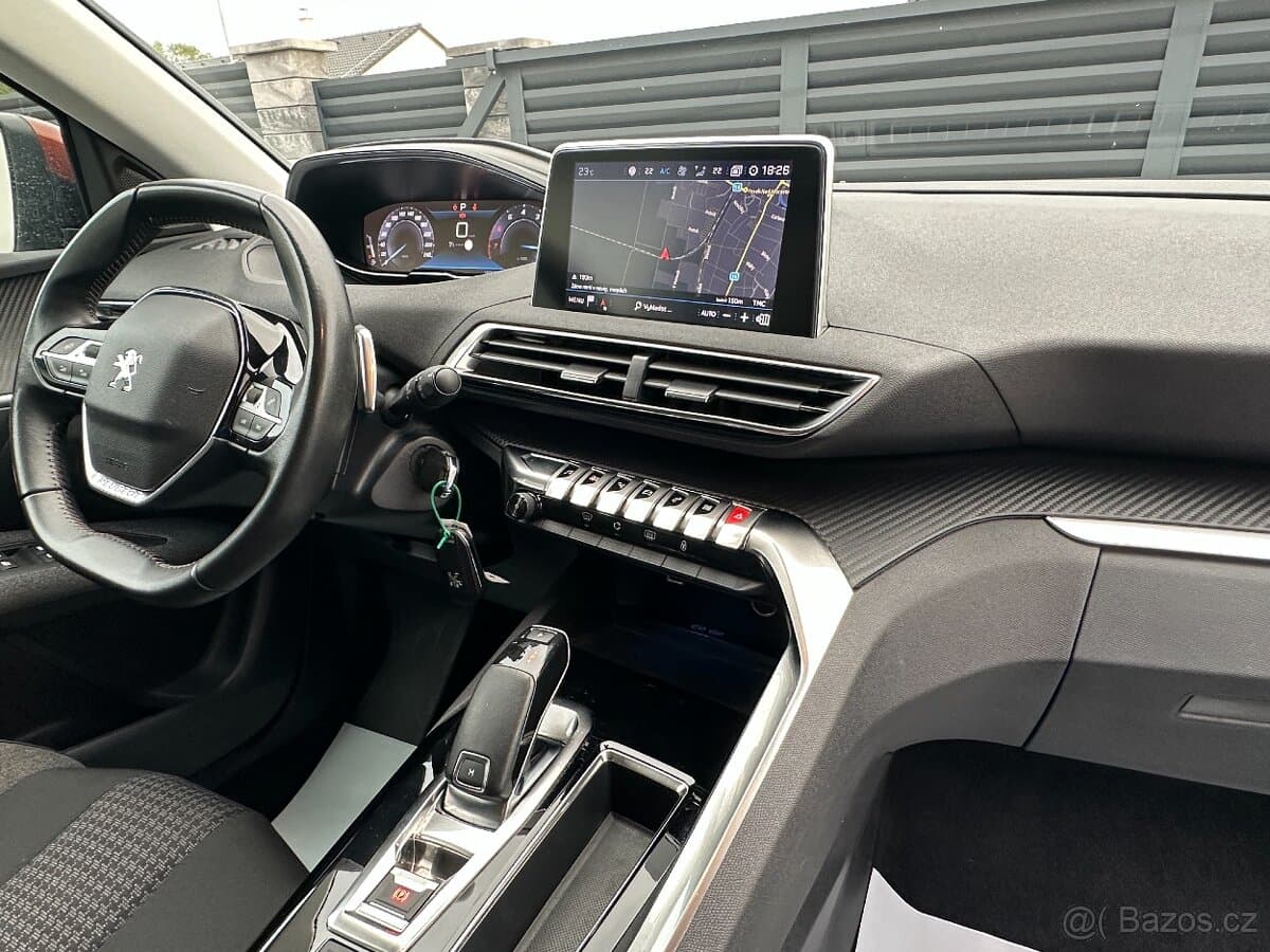 2020 Peugeot 3008 - 17