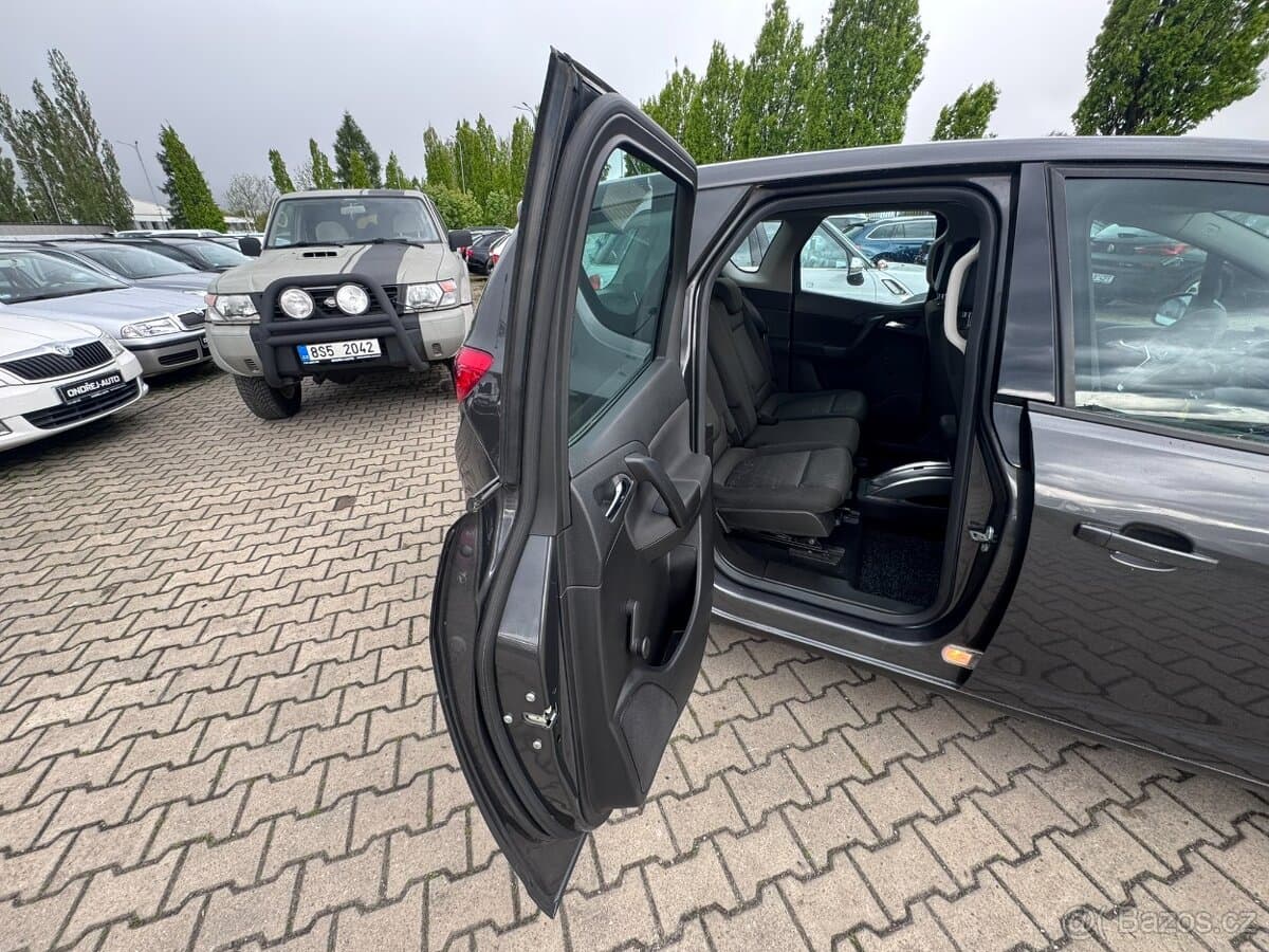 2010 Opel MERIVA - 17