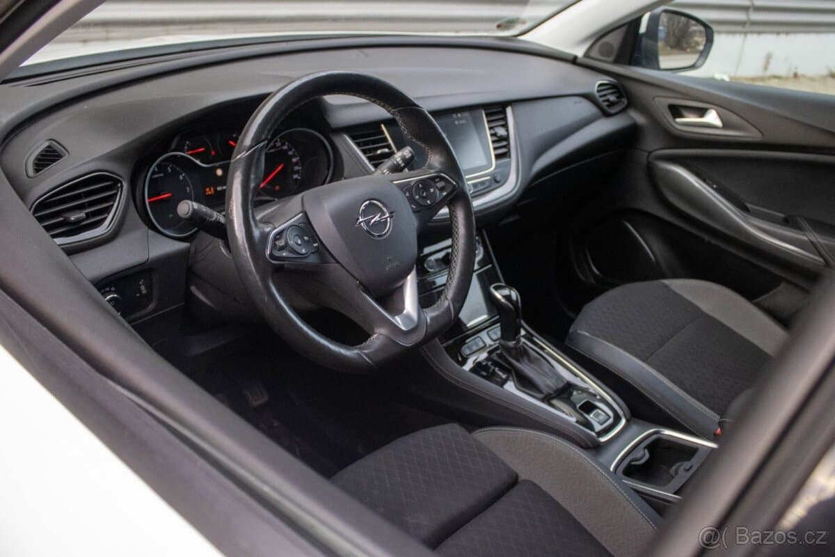 2020 Opel GRANDLAND - 17