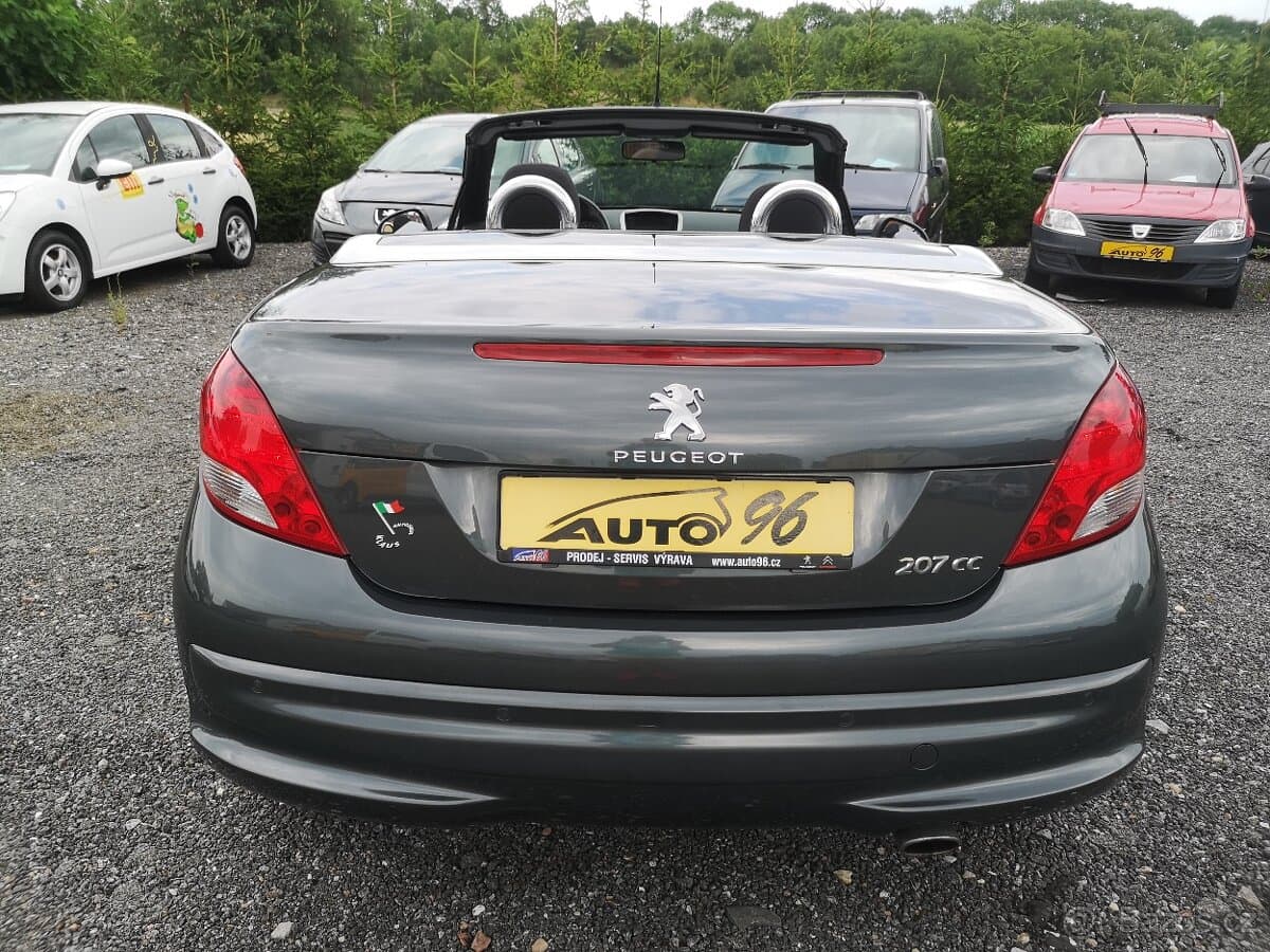 2012 Peugeot 207 - 17