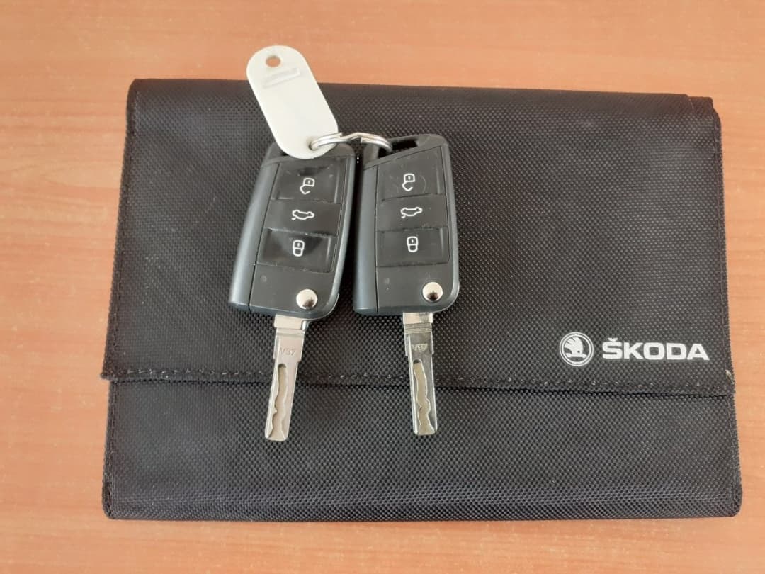 2018 Škoda OCTAVIA - 17