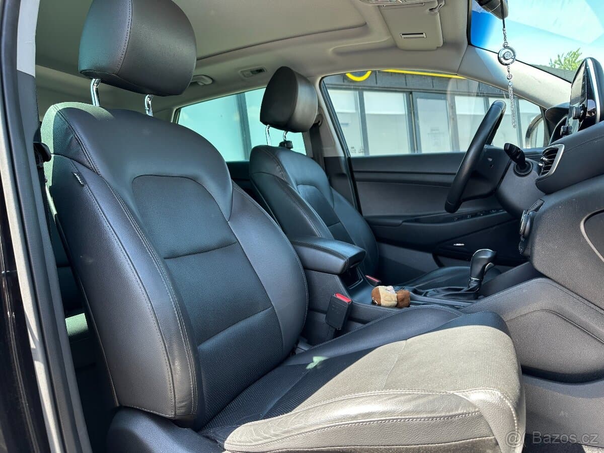 2019 Hyundai TUCSON - 17