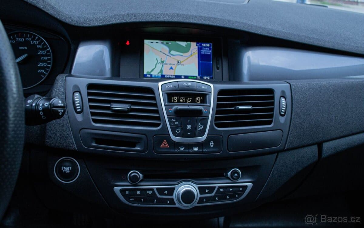 2010 Renault LAGUNA - 17