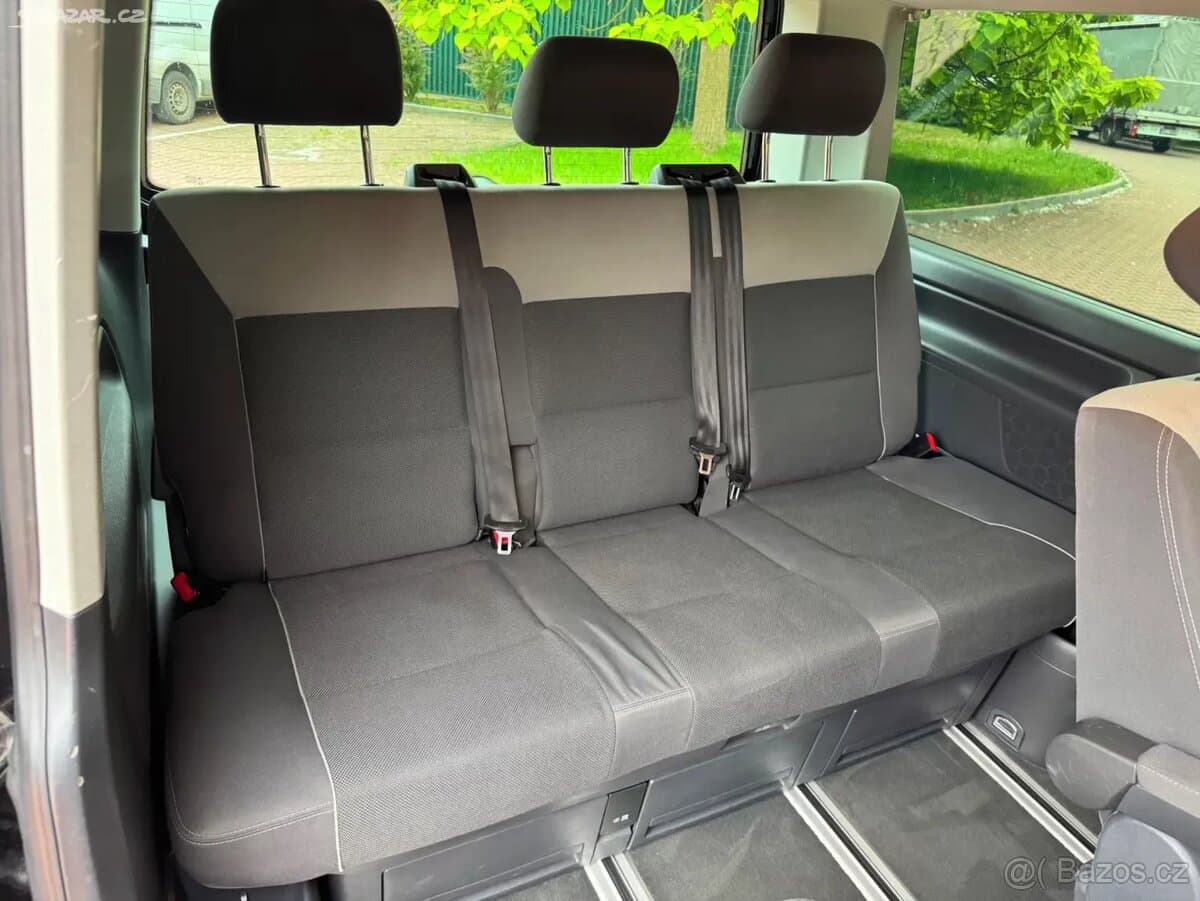 2014 Volkswagen MULTIVAN - 17