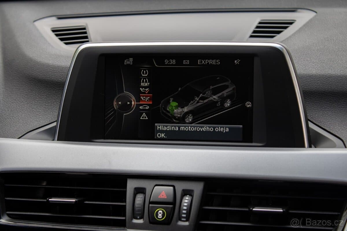 2016 BMW X1 - 17