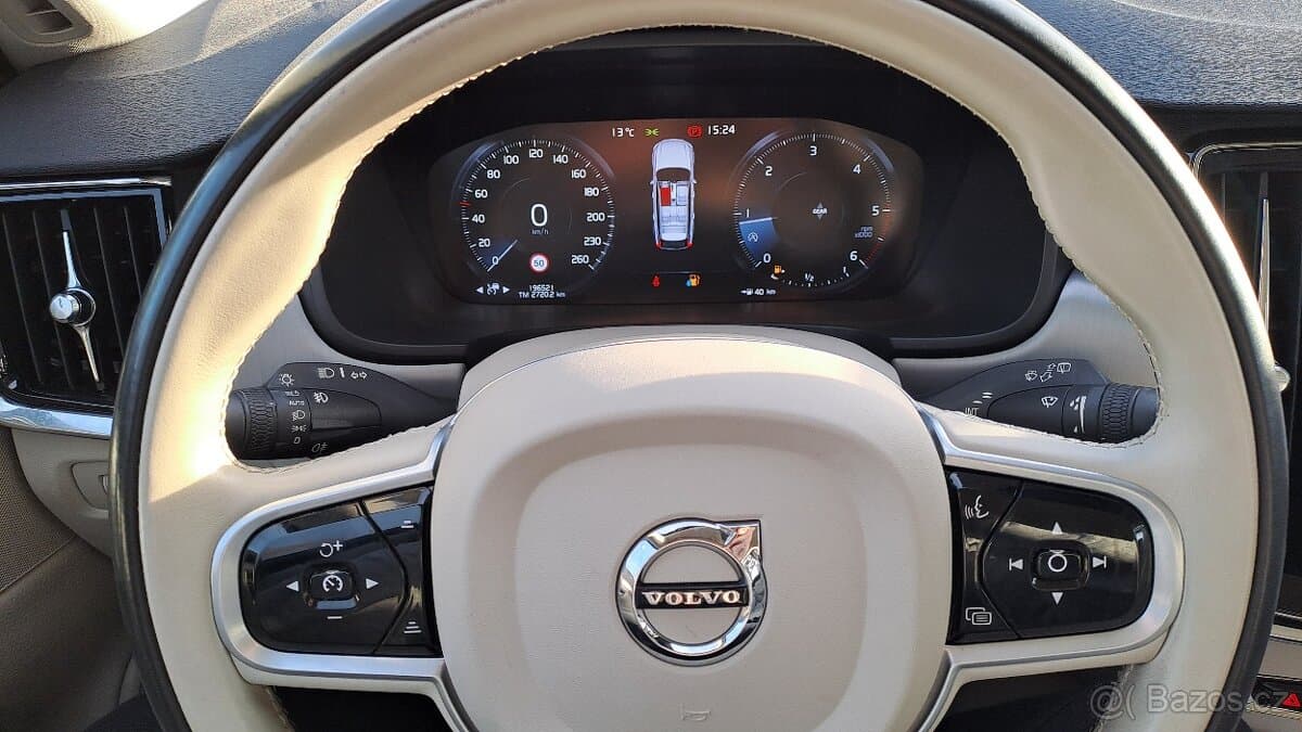 2018 Volvo V90 - 17