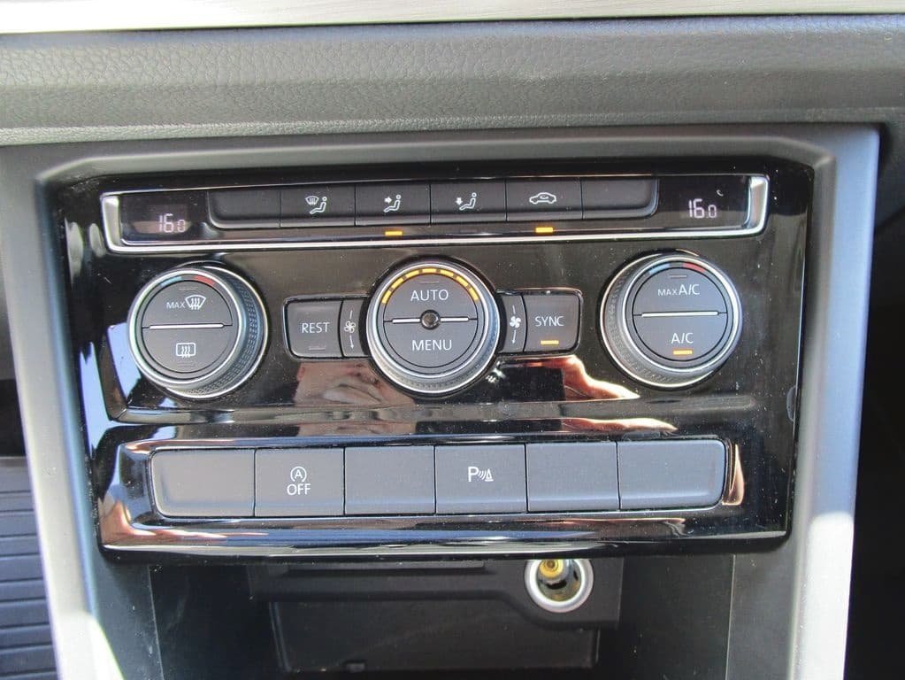 2019 Volkswagen TOURAN - 17