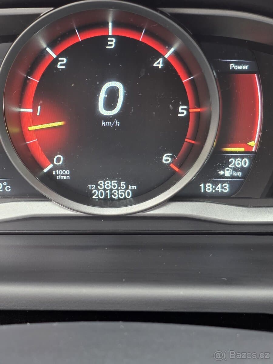 2015 Volvo XC70 - 17