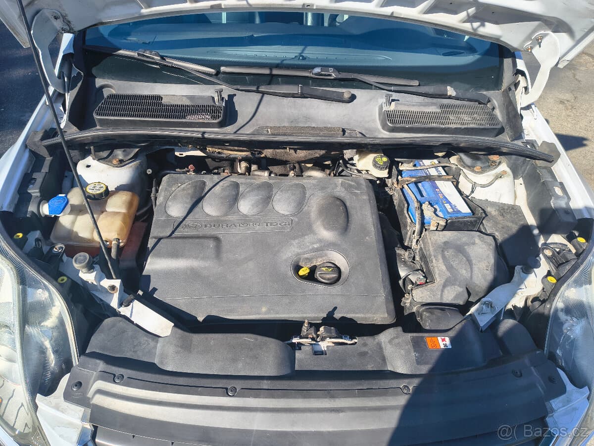 2009 Ford KUGA - 17