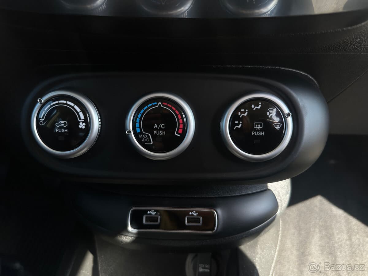 2022 Fiat 500X - 17